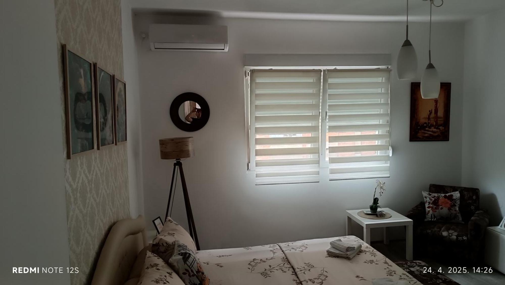 Happy Star Apartment Nis Bagian luar foto