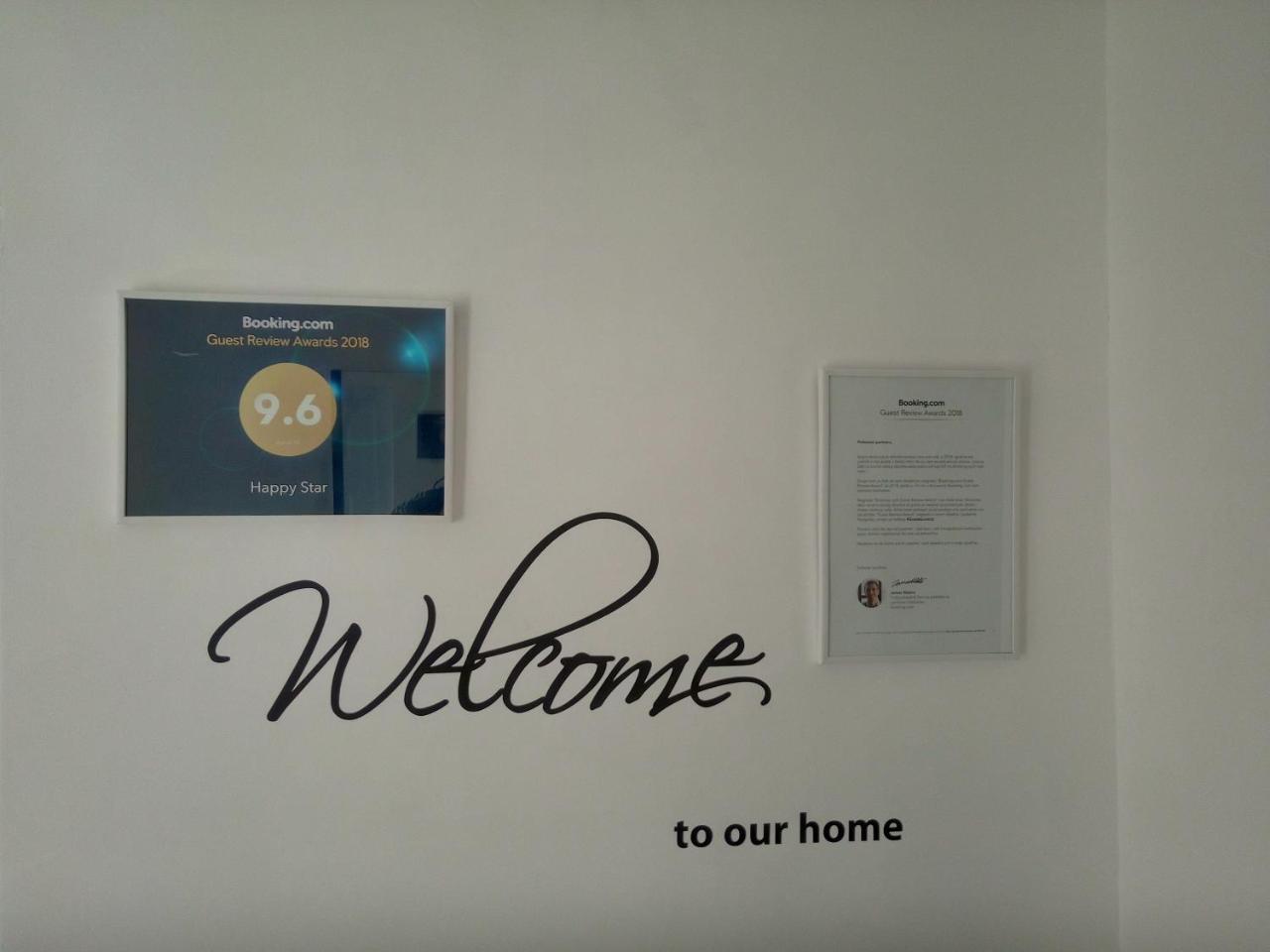 Happy Star Apartment Nis Bagian luar foto